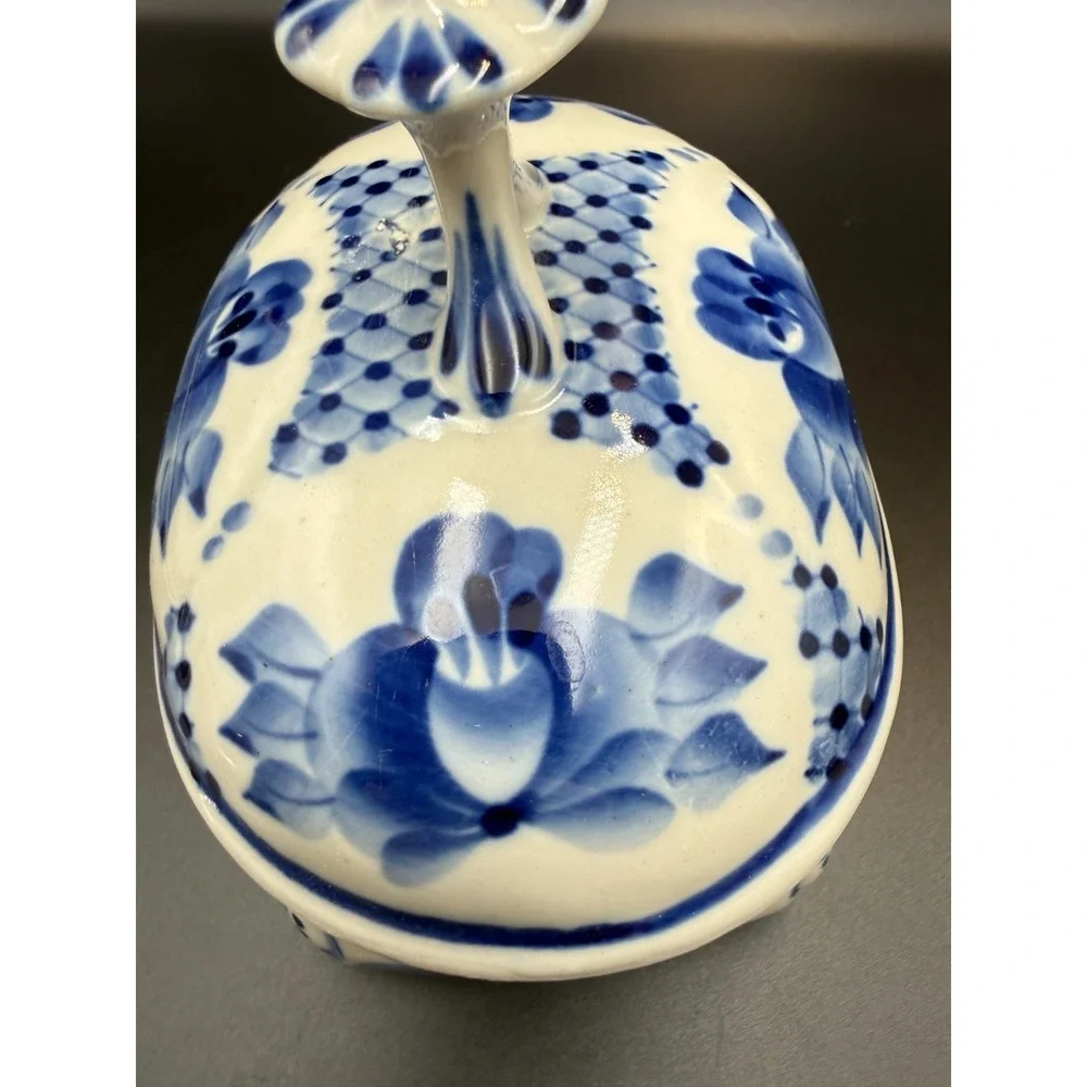 Gzhel Vintage Russian Porcelain Box Lidded Trinket Dish Floral Decorative